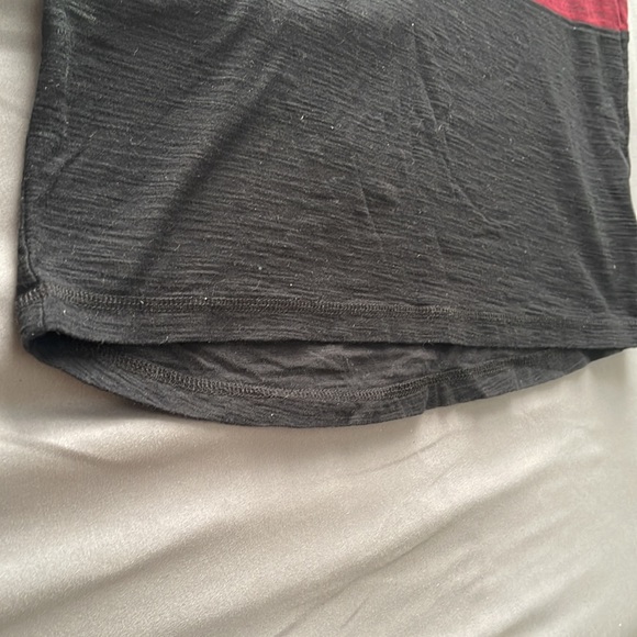 Men’s Small Long Sleeve T-Shirt - Picture 6 of 11